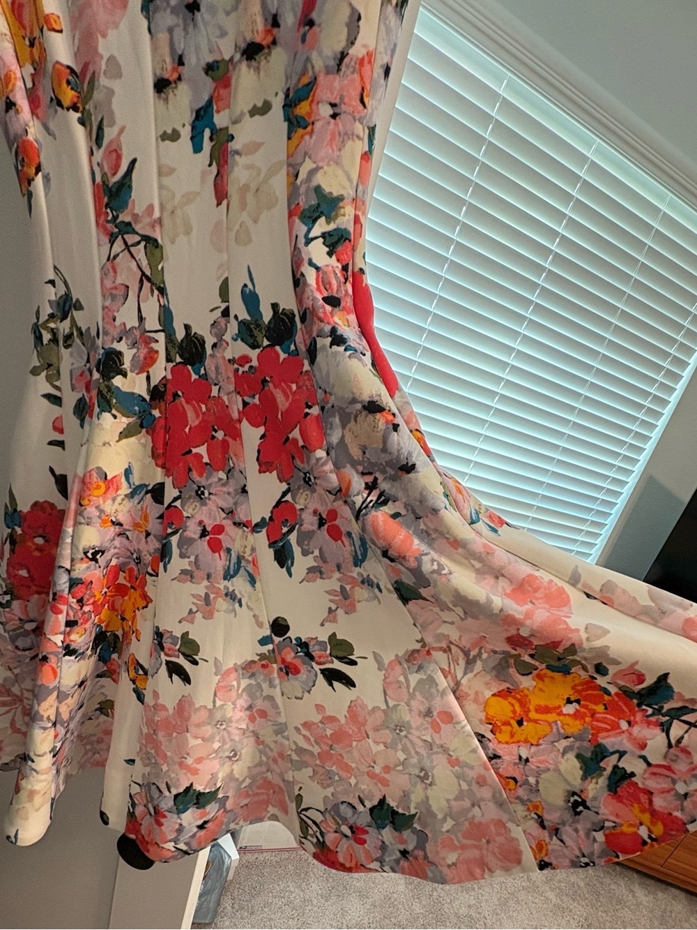 Just...Taylor White Floral V-Neck Midi Dress with Pink and Red Accents - Picture 4 of 6